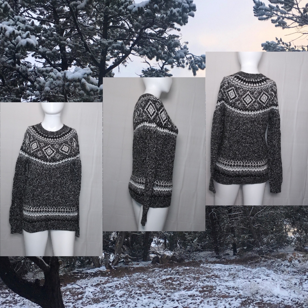#11-Old Navy Sweater - Picture 1 of 5